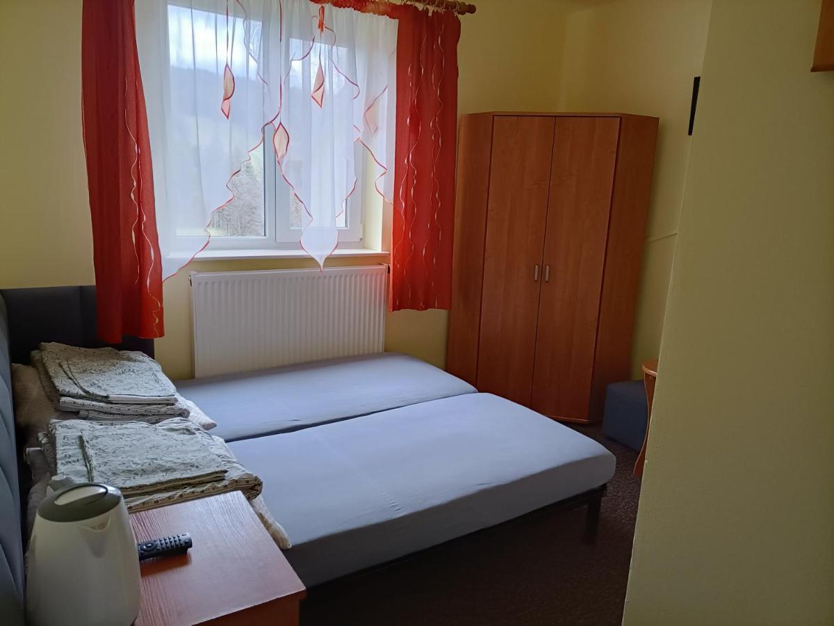 Appartement Jasionka 2 à Ustrzyki Dolne Extérieur photo